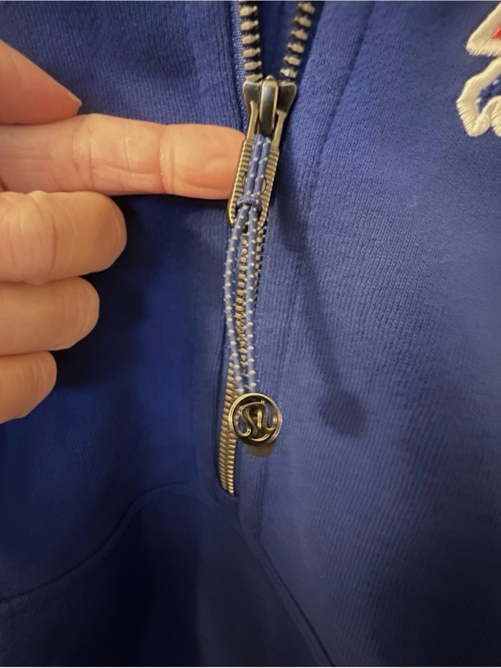 NWT Women's lululemon Buffalo Bills Scuba Oversized Half-Zip Hoodie Cobalt XS/S - Picture 9 of 9